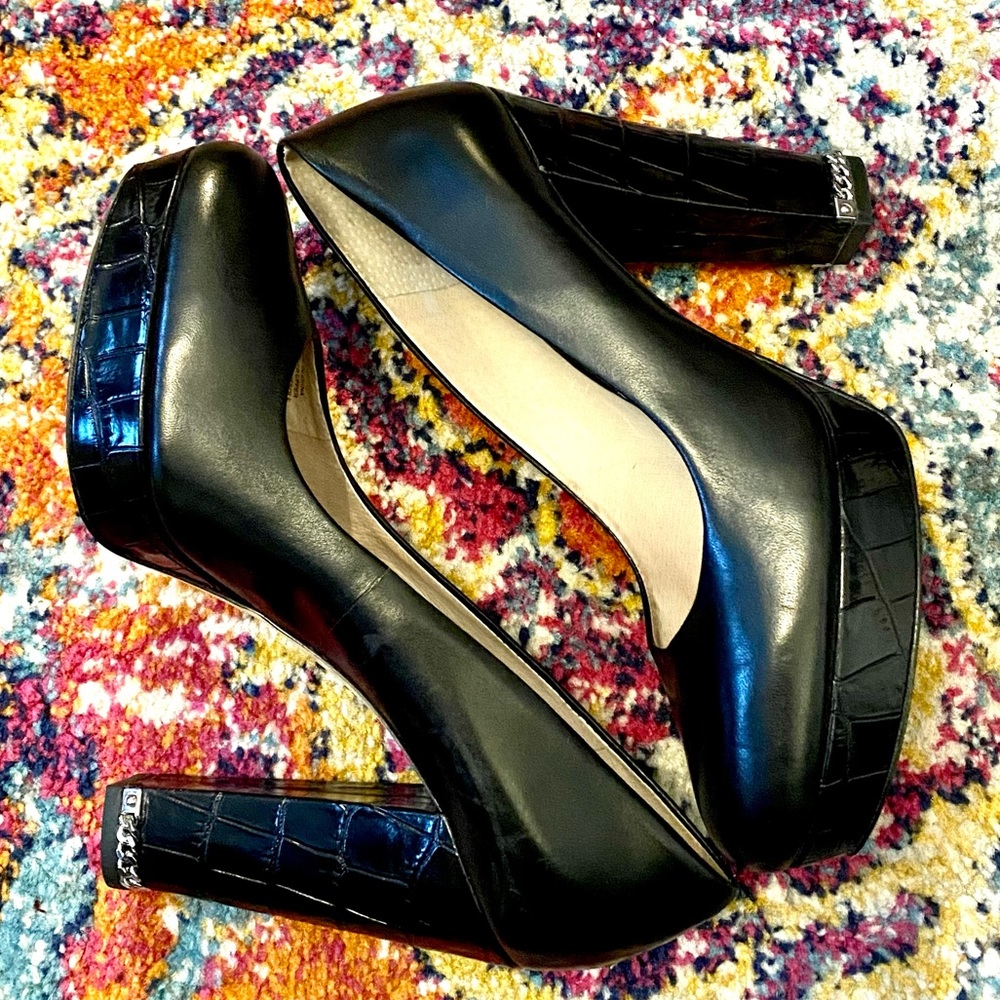 Michael Kors Sabrina Platform leather almond toe pumps -black size 8&1/2